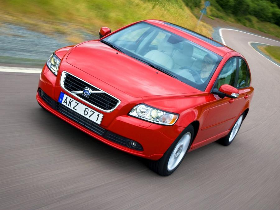  Volvo S40 T5 2007 года  (фото 11 из 41)